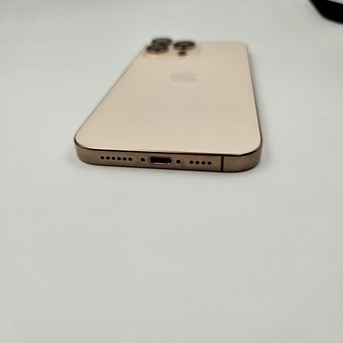 Amanet F28:Iphone 16 Pro Max  256GB 94%(N)