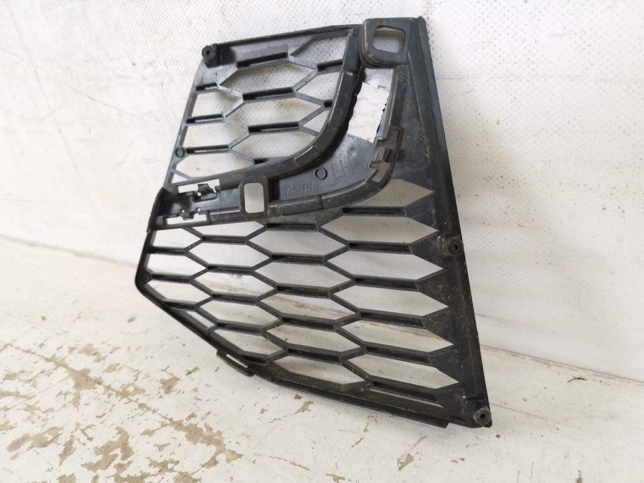 Хонда Цивик / Honda Civic 10 [фейслифт] Предна лява решетка на бронята