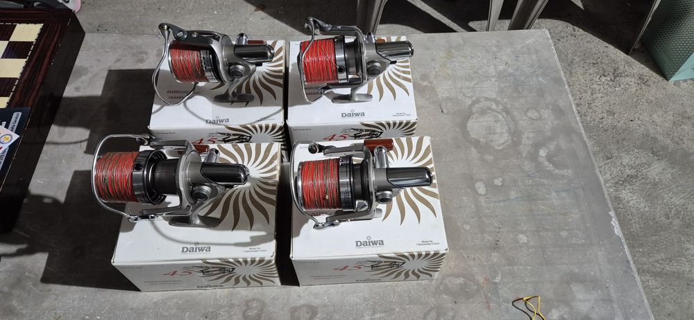 4x Mulinete Daiwa Basia Tournament QD 45