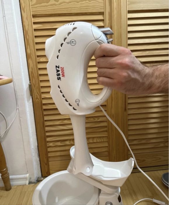 Mixer de mână Zass cu blender și vas