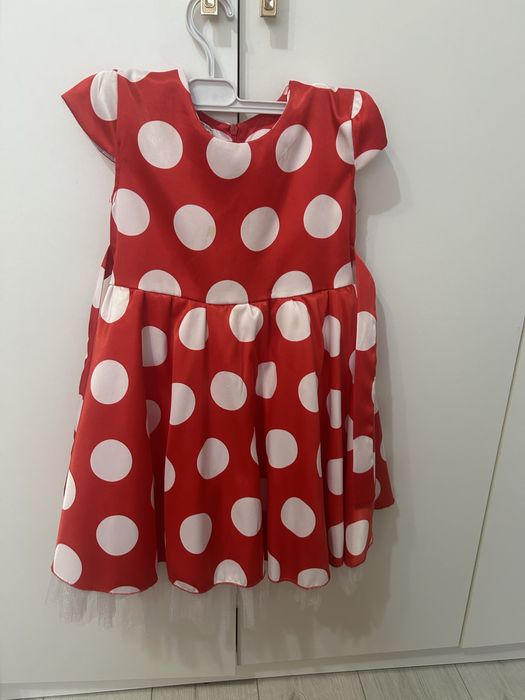 Продам пышное платье для девочки