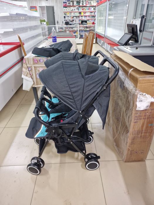 Продам абсолютно новую коляску