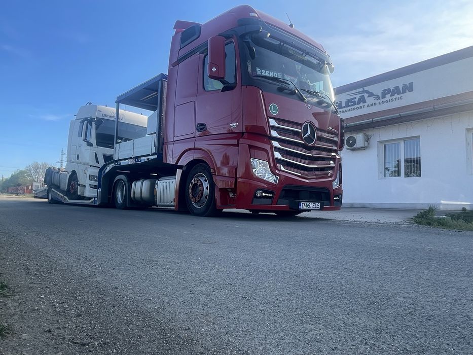 Inchiriez trailer cap tractor, camioane, stivuitoare, tractoare, etc