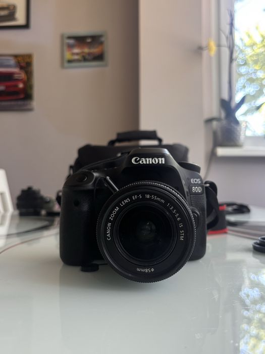 Canon EOS 80D + EFS 18-55mm обектив