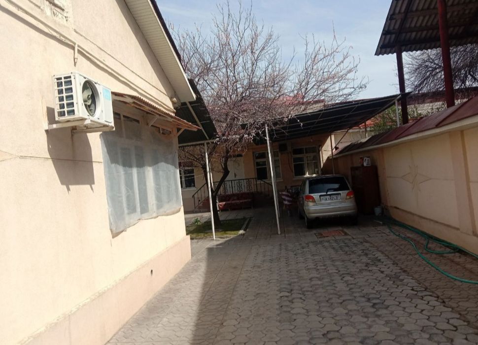 Ховли Учтепа Штаб, Она-бола 4,5 соток