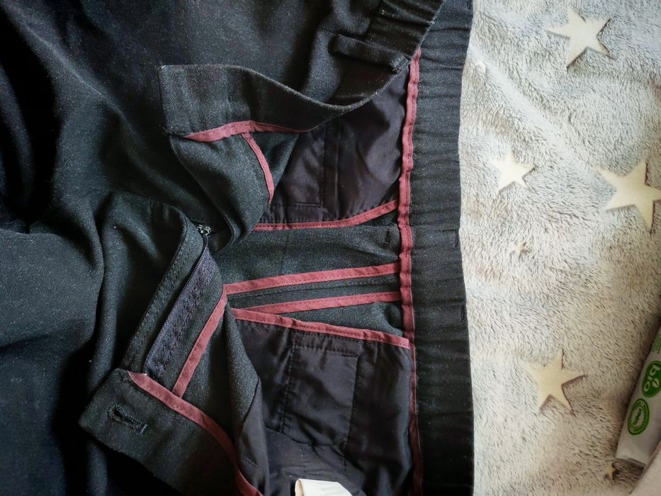 Мужские брюки разные Bershka