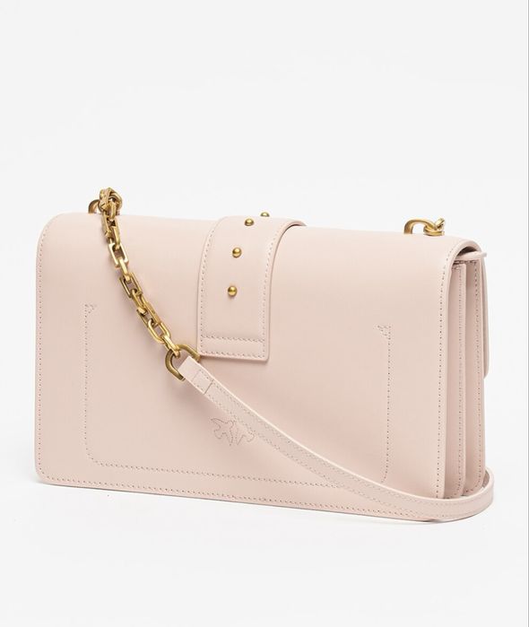 Кожена Чанта Pinko, Love Classic с презрамка с верижка