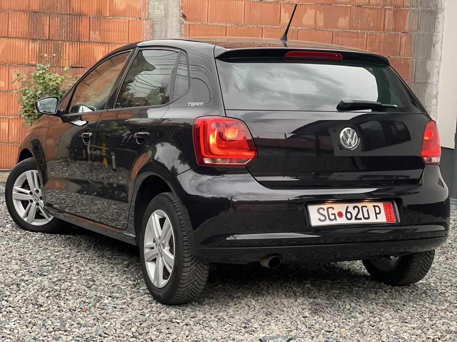 VOLKSWAGEN Polo 2011 — imagine 4