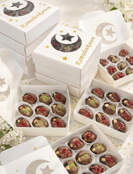 Коробка Рамадан для клубники,фиников