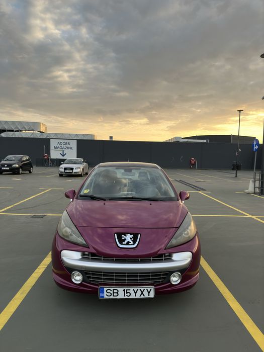 PEUGEOT 207
