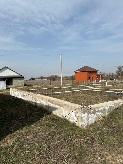 Участок 10 соток ровный