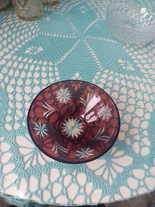 Продам хрустальные салатницы