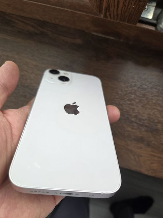 Iphone 13 roz + casti airpods 2