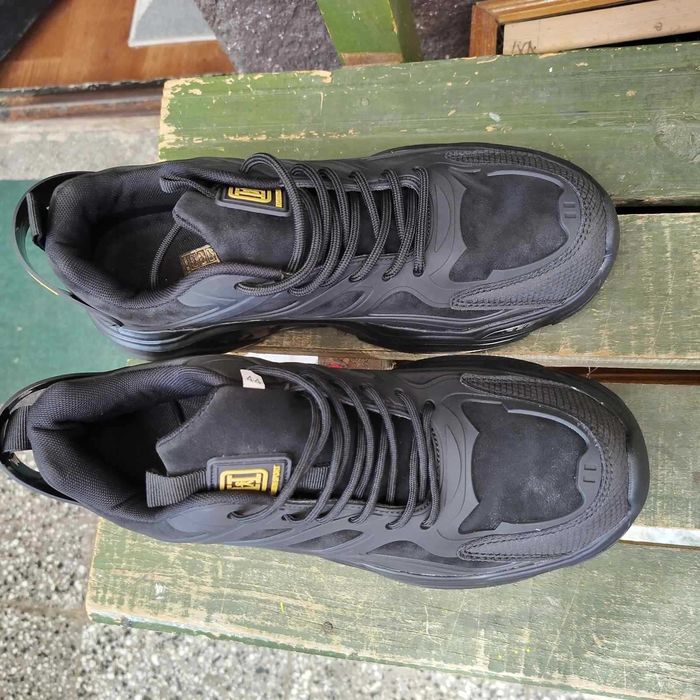 Мъжки спортни обувки / маратонки