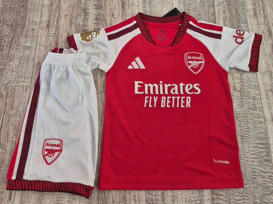 НОВО 26/27! Футболни екипи BARCELONA, Real Madrid, MAN UNITED, CHELSEA, Ливърпул PSG Arsenal с ИМЕ и НОМЕР по избор!