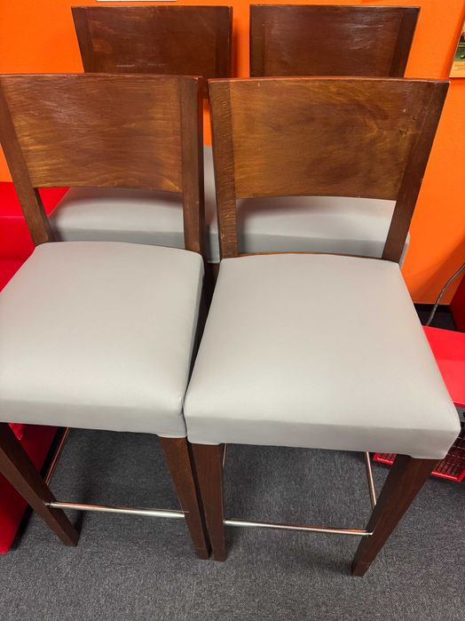 Set scaune bar lemn masiv 4 bucati 1200 Lei