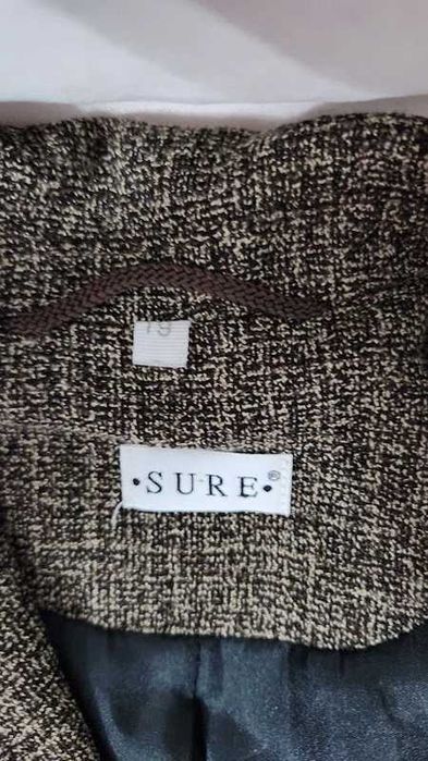 Sacou Sure,marimea 19,corespunde 40 cred,stare f buna