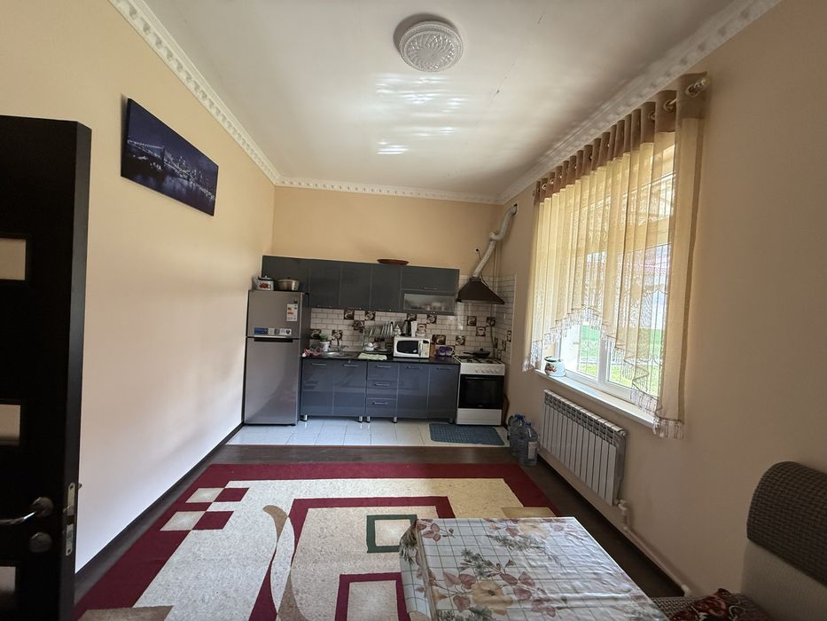 Корамкулда дача сотилади IBR запрафка олдида 2 линия 6 сотих 4 хона