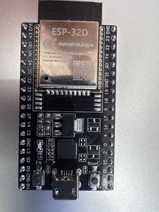 Esp-32d отличная