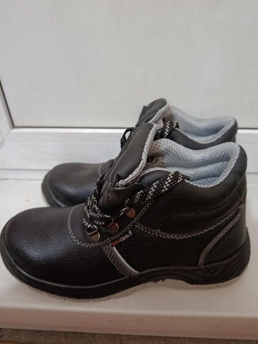 Продам ботинки 8000 тг.