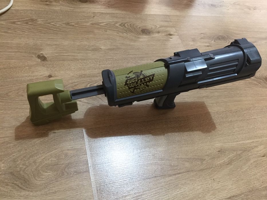 Нёрф бластер Nerf