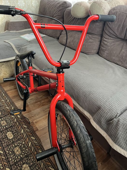 Велосипед BMX новый