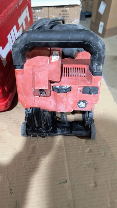 Фреза за канали Hilti DCH 150-SL