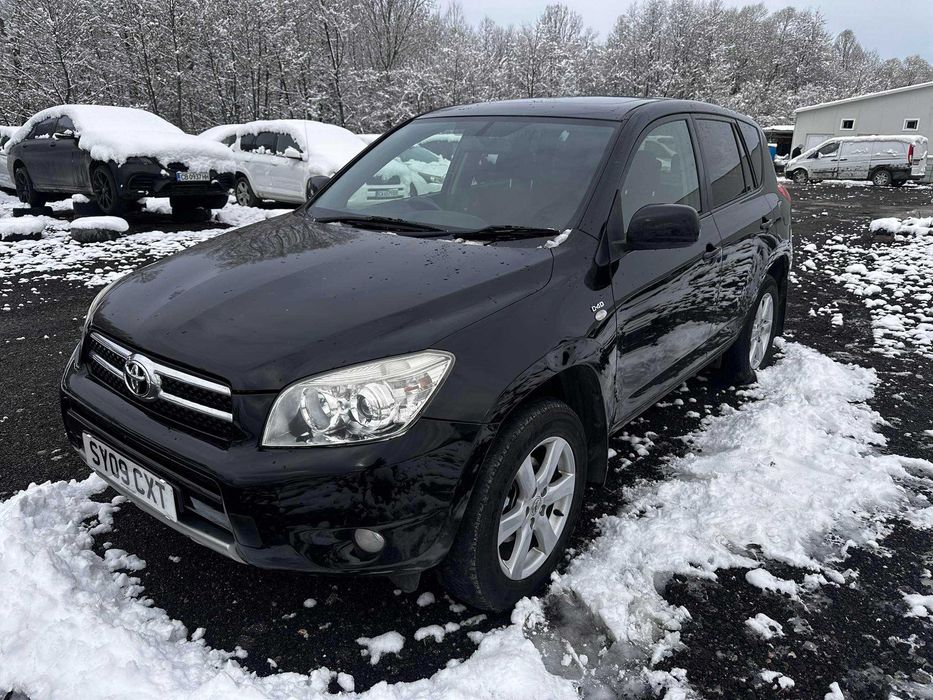 Продава се на части: Toyota RAV4 2.2 D-4D 136 к.с., 2007 г ръчка