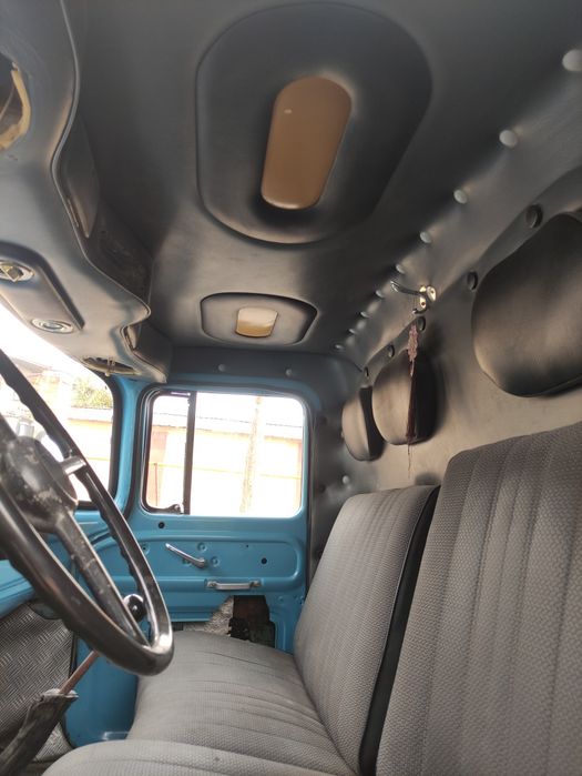 Zil srocni sotlad hama ishi qilingan balonlari yengi  iwi yoq