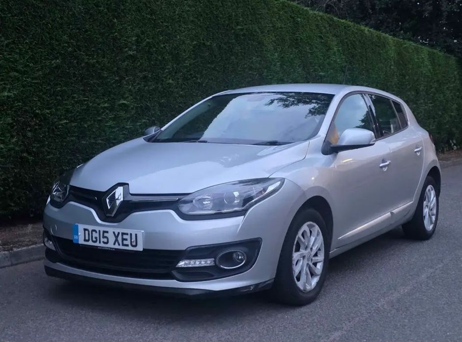 Dezmembrez Dezmembrari Renault Megane 3 motor 1.5 dci