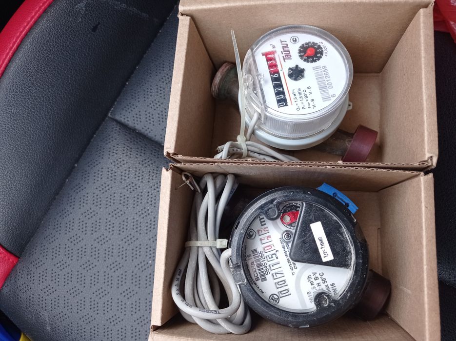 Счетчики воды б/у 2 шт