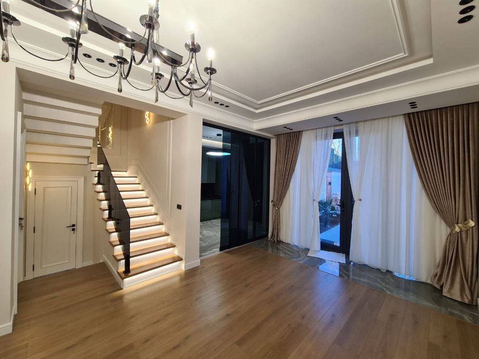 Новый евродом 2 сотки с ремонтом Алишерабад Мирзоулугбек