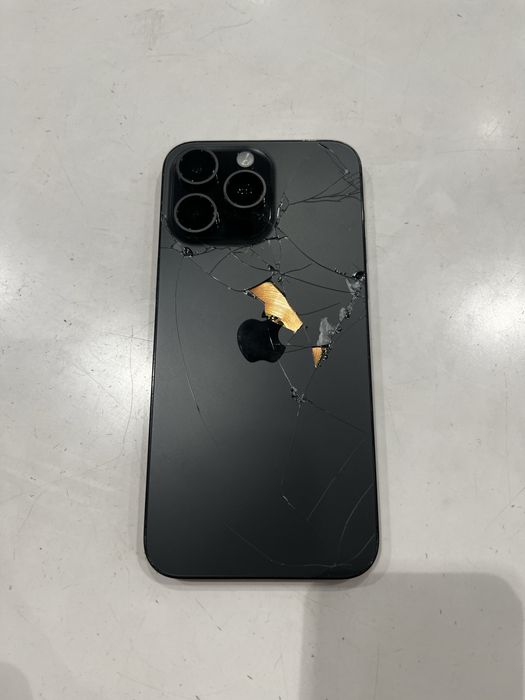 iPhone 15 Pro Max 256Gb обмен на 15 pro 16 pro