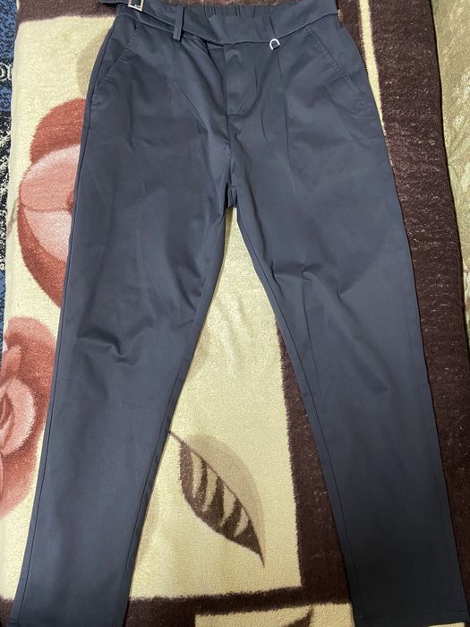 Ер балаға киімдер орташа размердегі.