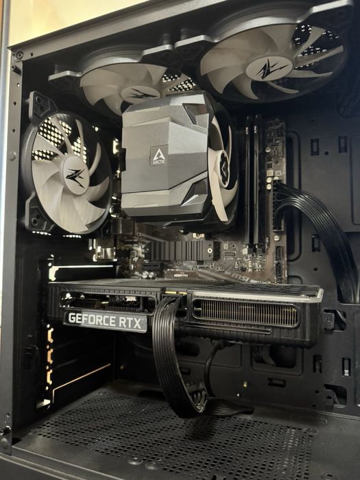 Геймърски компютър