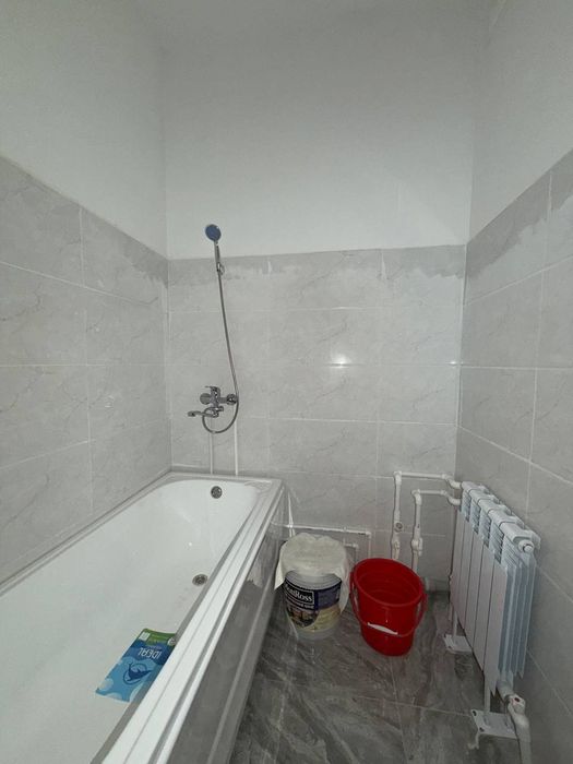 Нурафшон туйтепада 2 хоналик уй ижарага берилади 200 $