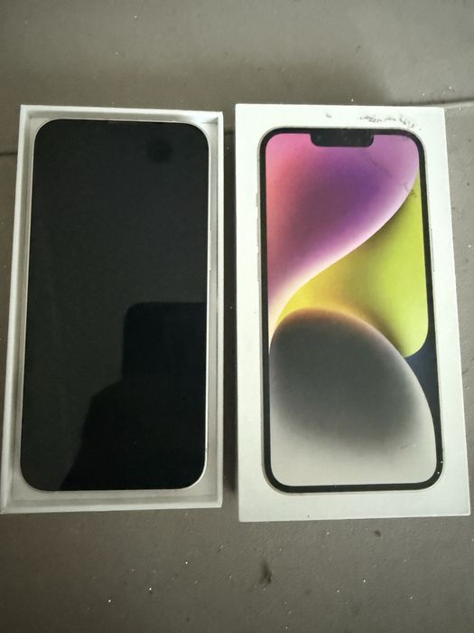 iPhone 14 в хорошем состоянии