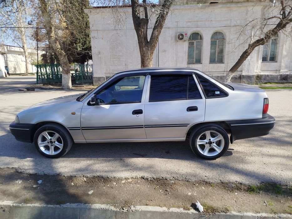 Nexia 1  продам.