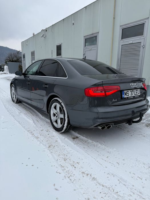 Audi A4 berlină 2015 quattro