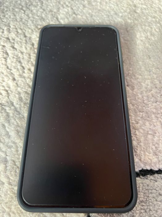 Vând Samsung Galaxy A17 5G (128GB / 4GB RAM) - Baterie 95% + Husă MagSafe