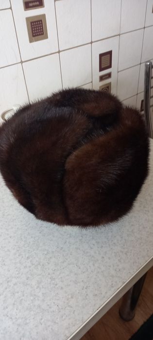 Продам норковую шапку