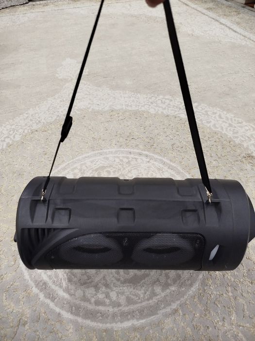 Большая колонка новая