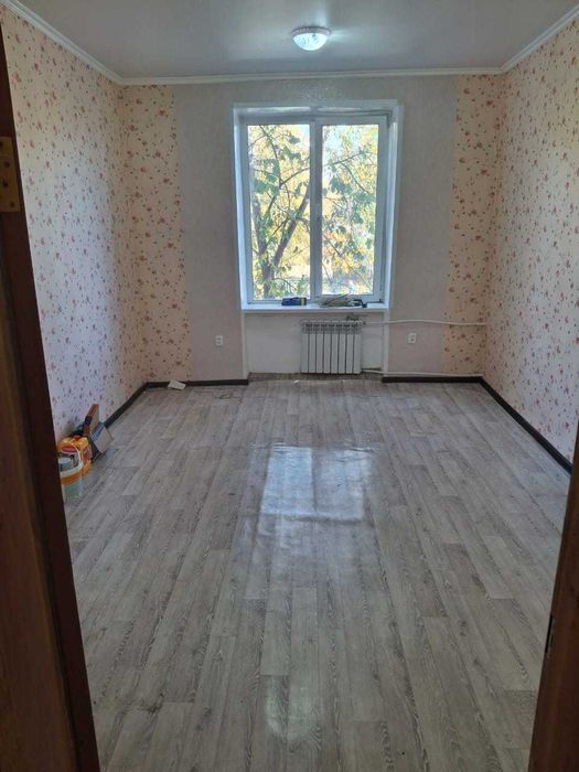 Продается кабинет, в центре города.