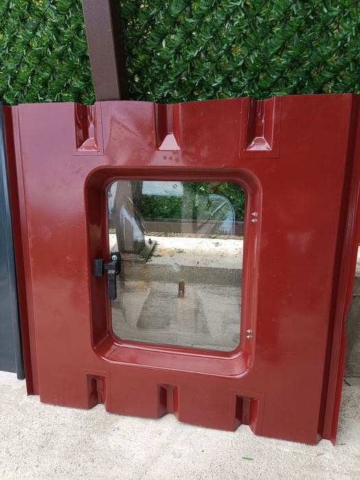 Изход за покрив за сандвич панел.