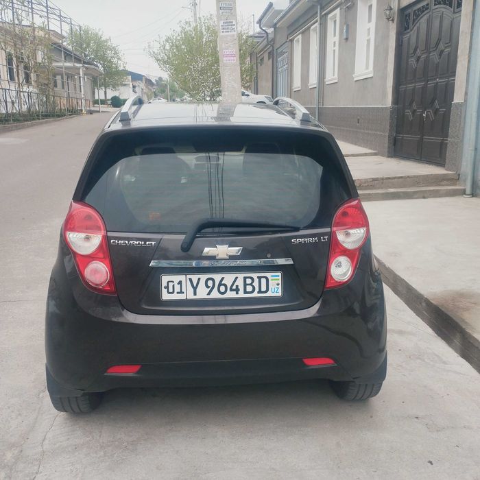 Spark 4-pozitsiya Avtomat srochnaSotiladi