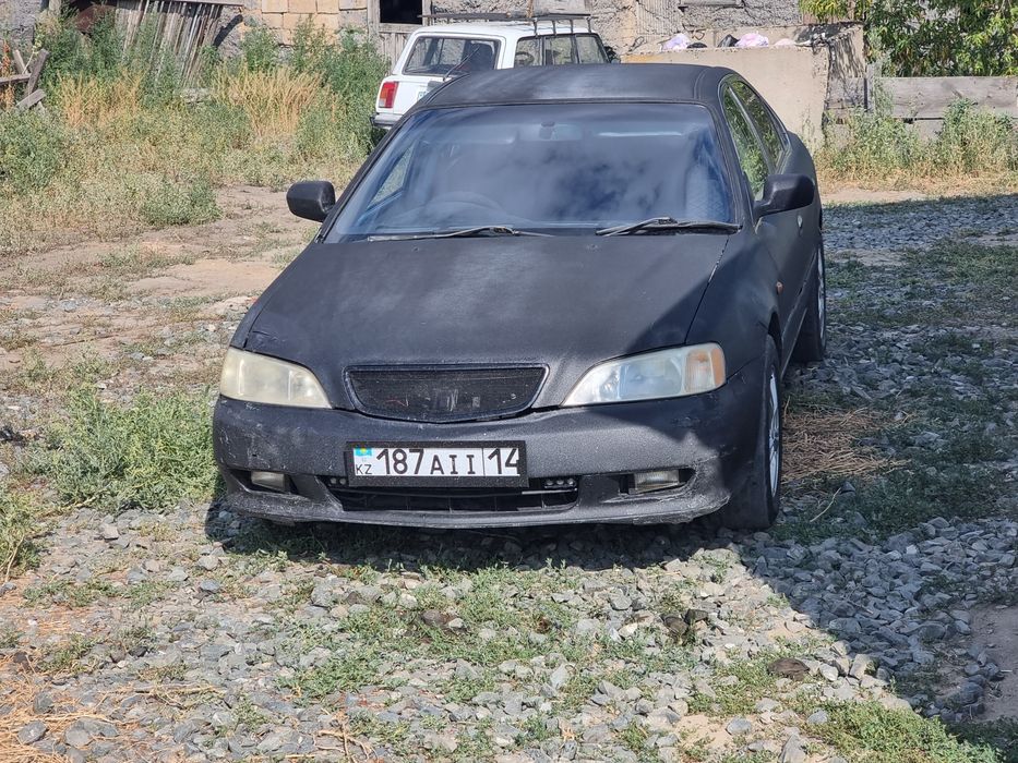 Продам хонда инспаер 99год
