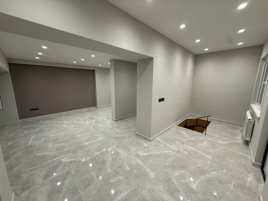 Аренда под Офис Ориентир Ракат Махалля 65м2 1500$