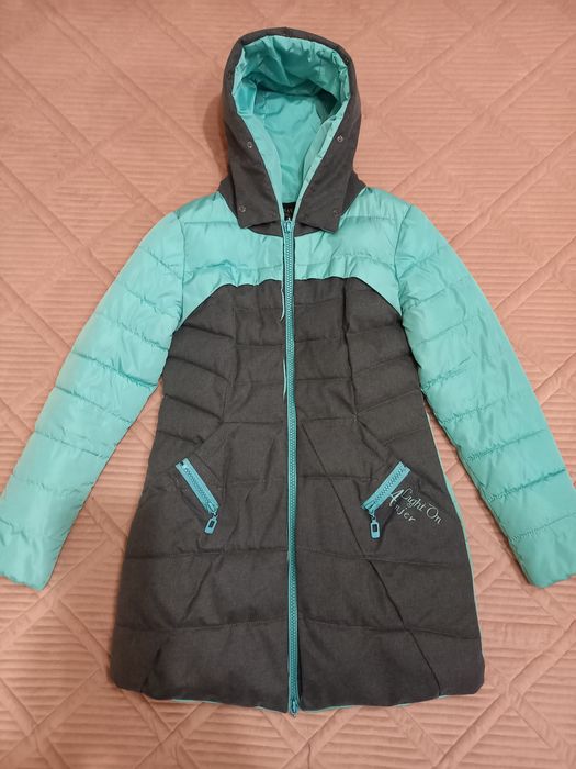 Разгрузка гардероба.