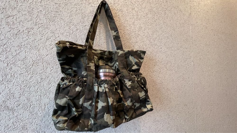 Продам сумку из комуфляжной ткани.
