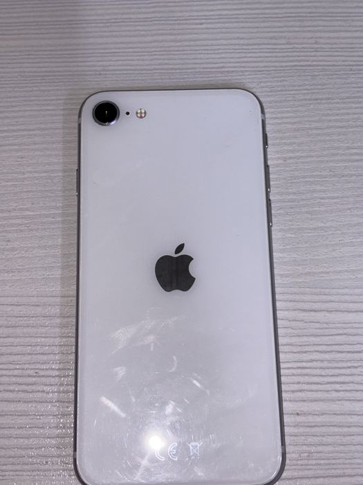 Iphone SE 2020/64гб/